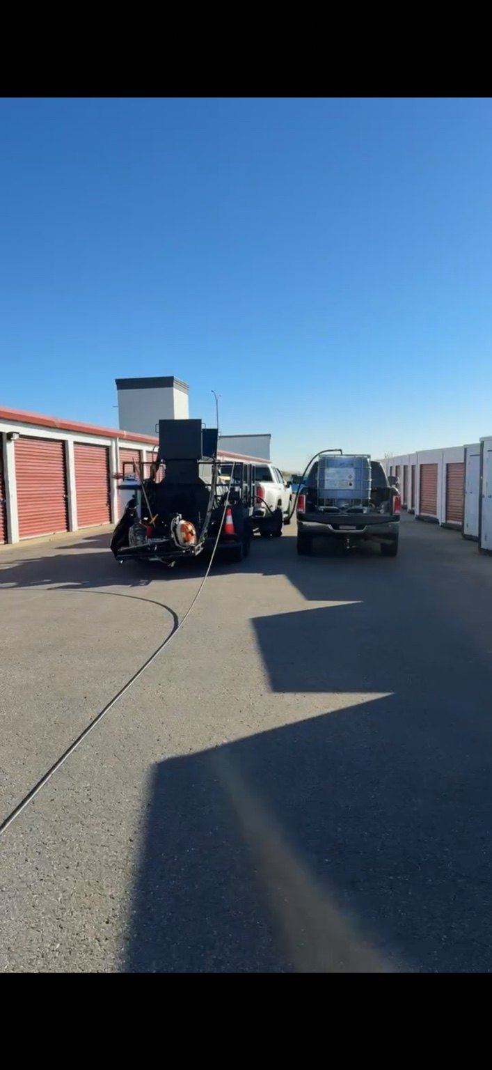 Asphalt Sealcoating